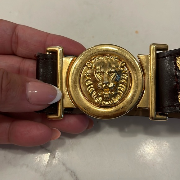 Beautiful genuine leather Code Azure Lion belt - Picture 2 of 10